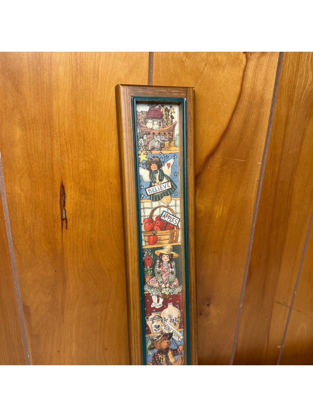 Vintage Country Folk Art Wall Hanging Framed Seasonal Sampler 23.5x4.5 - Picture 3 of 7